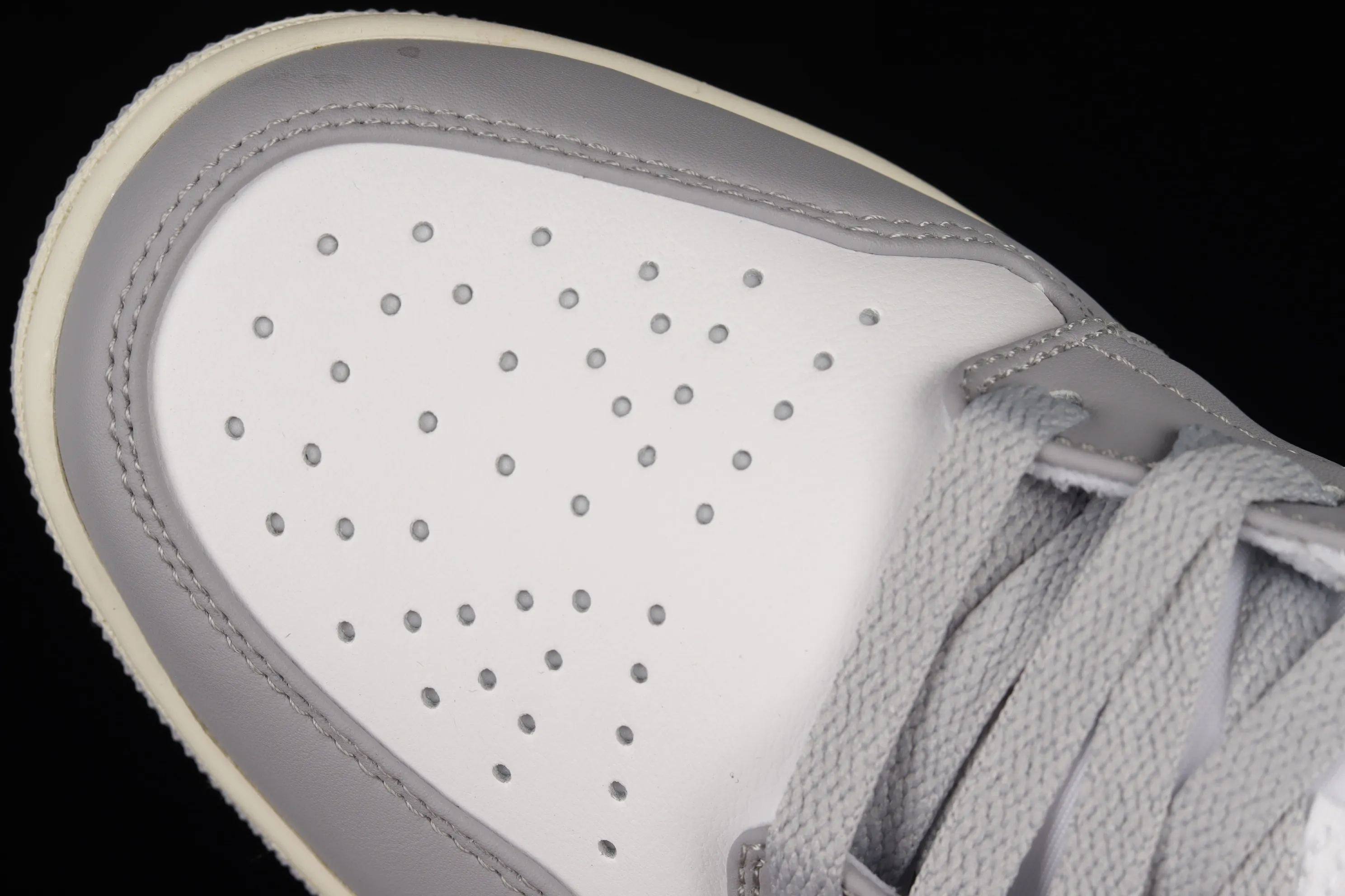 All categories Air Jordan Jordan series basketball shoes Air Jordan 1 Low Air Jordan 1 Low "Vintage Grey" AJ Joe 1 white gray 553558-053
